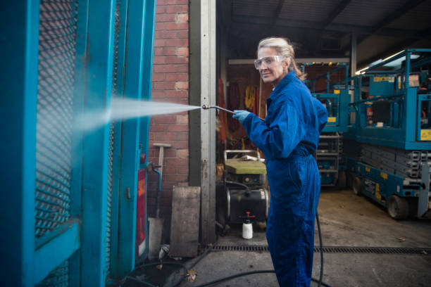 Best Gas Station Cleaning  in Bevil Oaks, TX